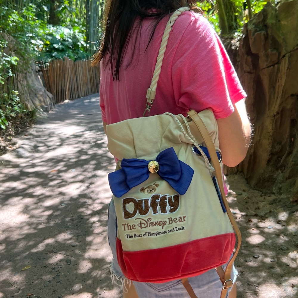 Disney sea Duffy bucket tote